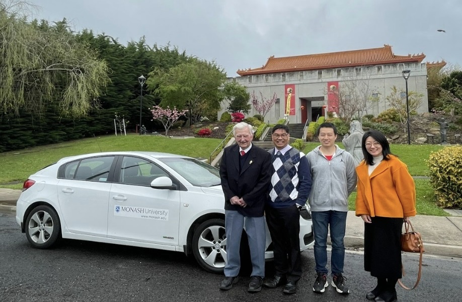 Trip to Xin Jin Shan Chinese Library at&nbsp;Ballarat